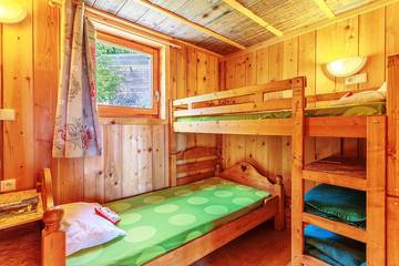 Chalet pour 8 Personnes dans Saint-Bernard, Isère, Photo 2