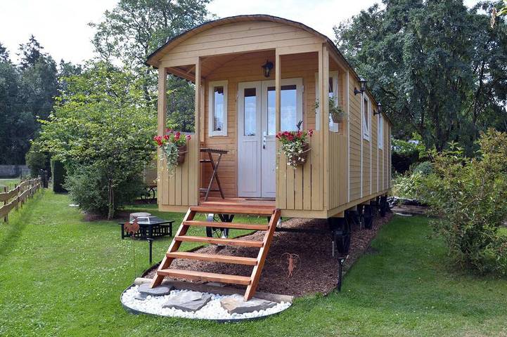 Gîte pour 2 personnes, avec jacuzzi ainsi que sauna et jardin