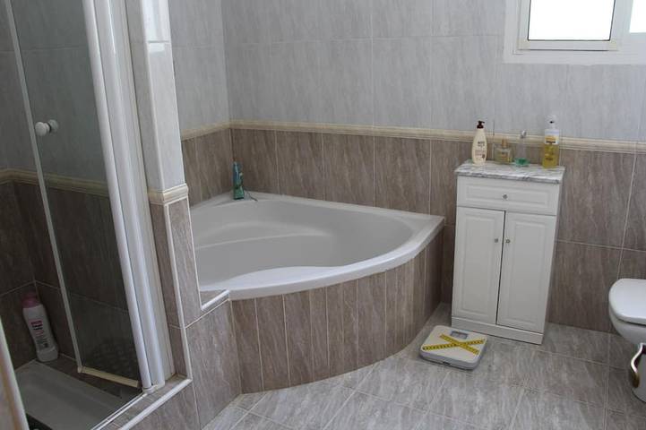 3 Schlafzimmer Villa mit privatem Pool und großem ruhigen Garten in Alhaurín el Grande, Málaga Provinz