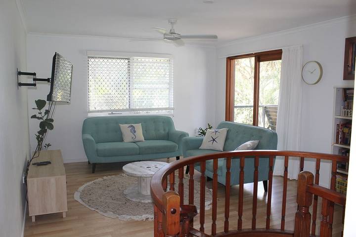 Holiday home for 10 people, with garden in Mudjimba