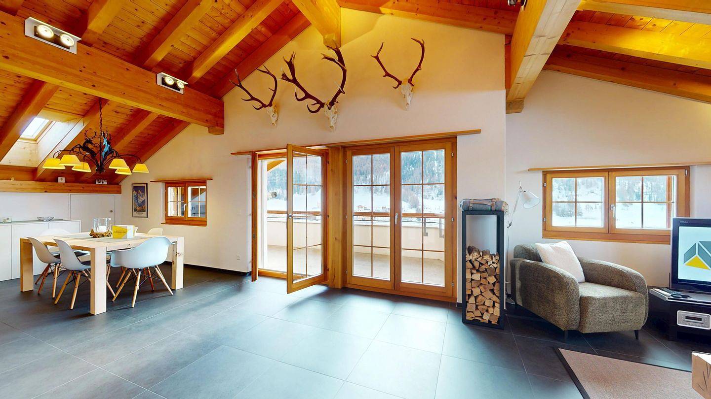 Ganze Wohnung, Ferienwohnung für 7 Personen mit Ausblick in Zuoz, Sankt Moritz