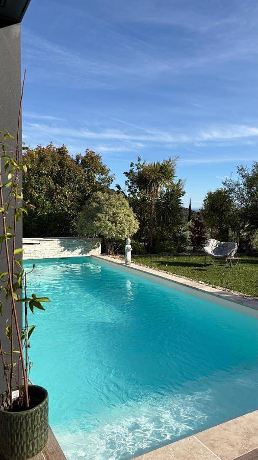 Chambre d’hôte pour 4 personnes, avec vue et jardin ainsi que sauna et piscine dans les Alpes-de-Haute-Provence - 3