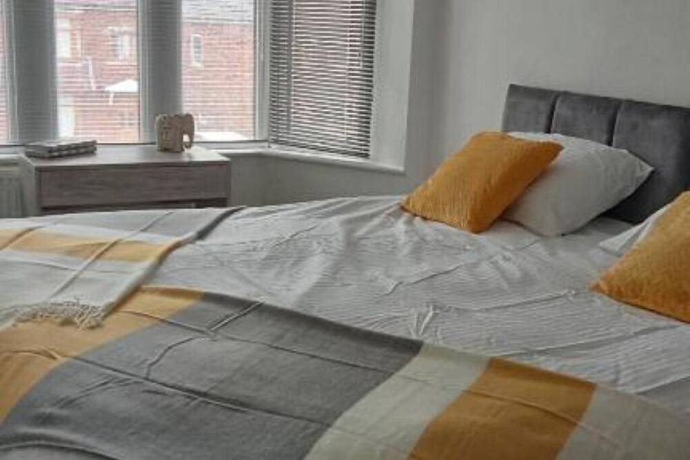 Ribbleton Rendezvous – Comfortable Holiday Home in Preston in Preston, Lancashire