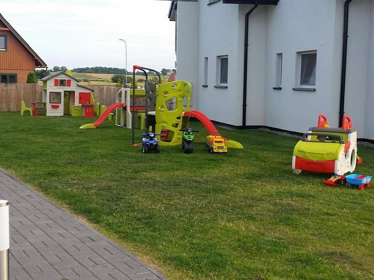 Domki Bursztynki in Sarbinowo, Powiat koszaliński