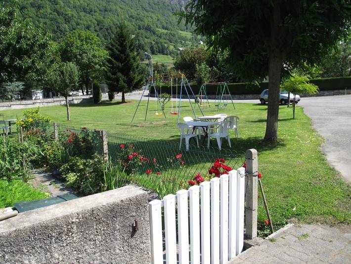 Gîte pour 4 personnes, avec jardin à Esterre - 4