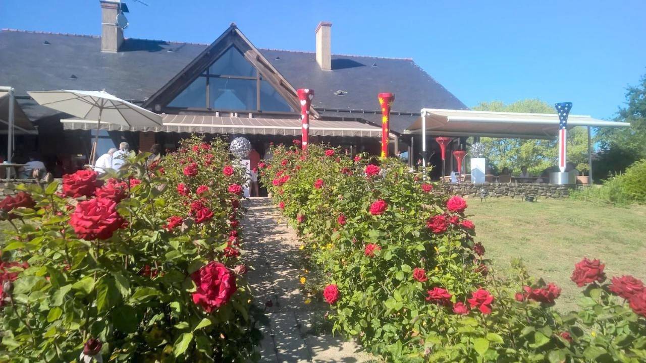 Family Room in Champigné, Région de Segré
