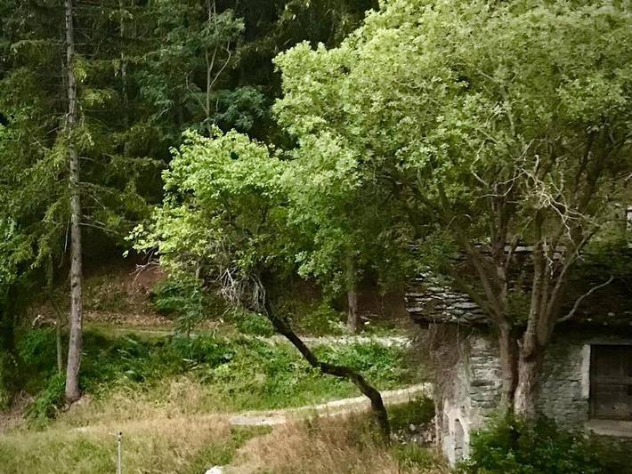 Gîte pour 7 personnes, avec terrasse dans Gignod - 3