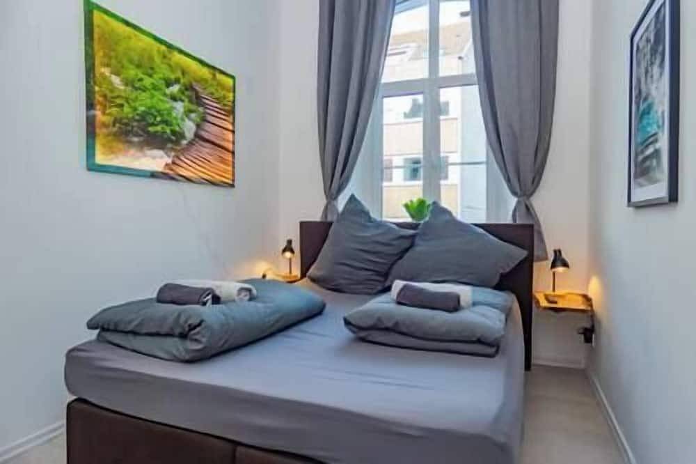 Ganze Wohnung, #221 Geräumige City Wohnung im Herzen von Neuss in Neuss, Düsseldorf und Umgebung