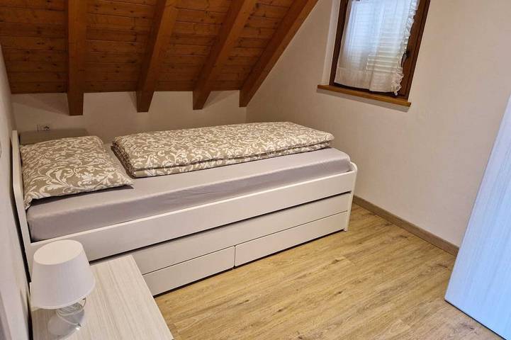 Chalet für 8 Personen, mit Balkon und Garten, mit Haustier am Comer See - 4