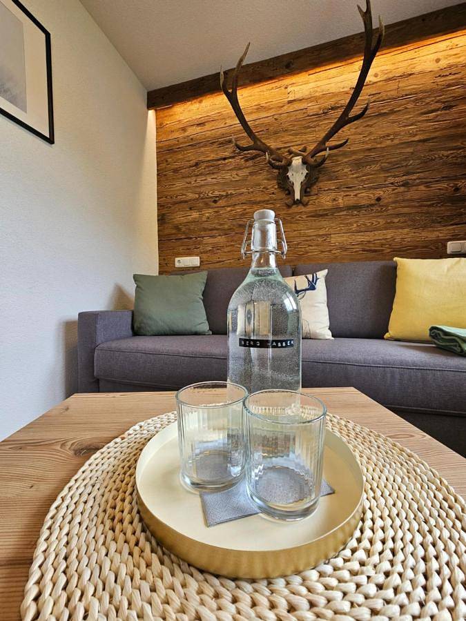Alojamiento y desayuno para 3 personas, con jardín además de vistas y terraza - 1