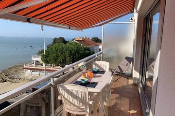 Gîte pour 4 personnes, avec balcon dans Plage du Bureau