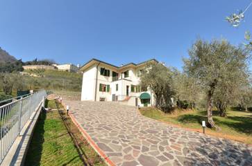 Villa pour 16 Personnes dans Lucca, Province de Lucca, Photo 3