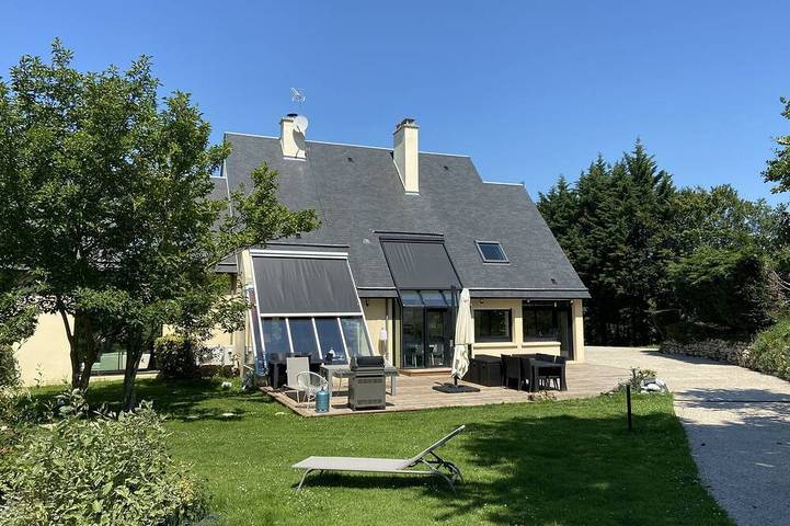 Holiday home for 11 people, with garden and terrace as well as hot tub - 1