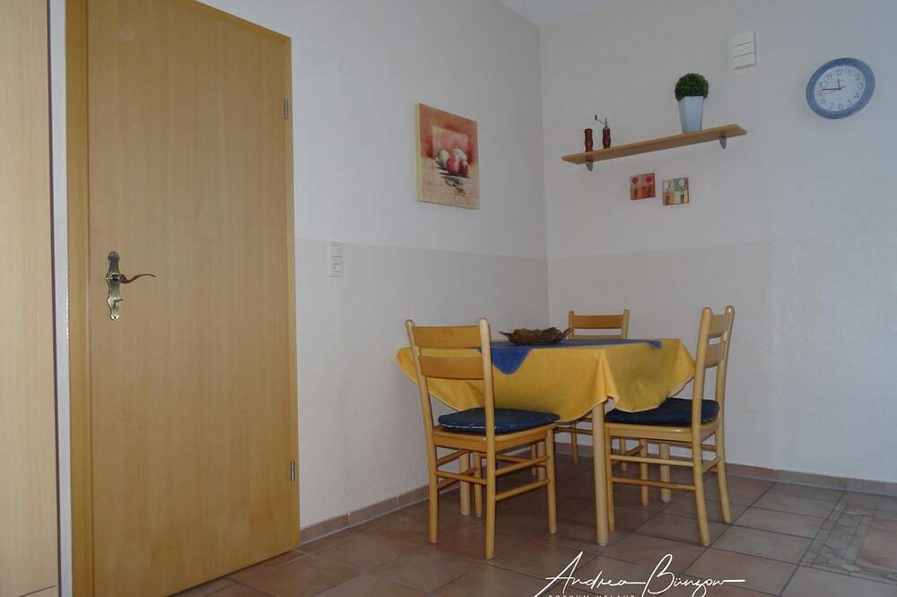 Zentral gelegene Ferienwohnung für 3 Personen, Hund willkommen — Bild 5