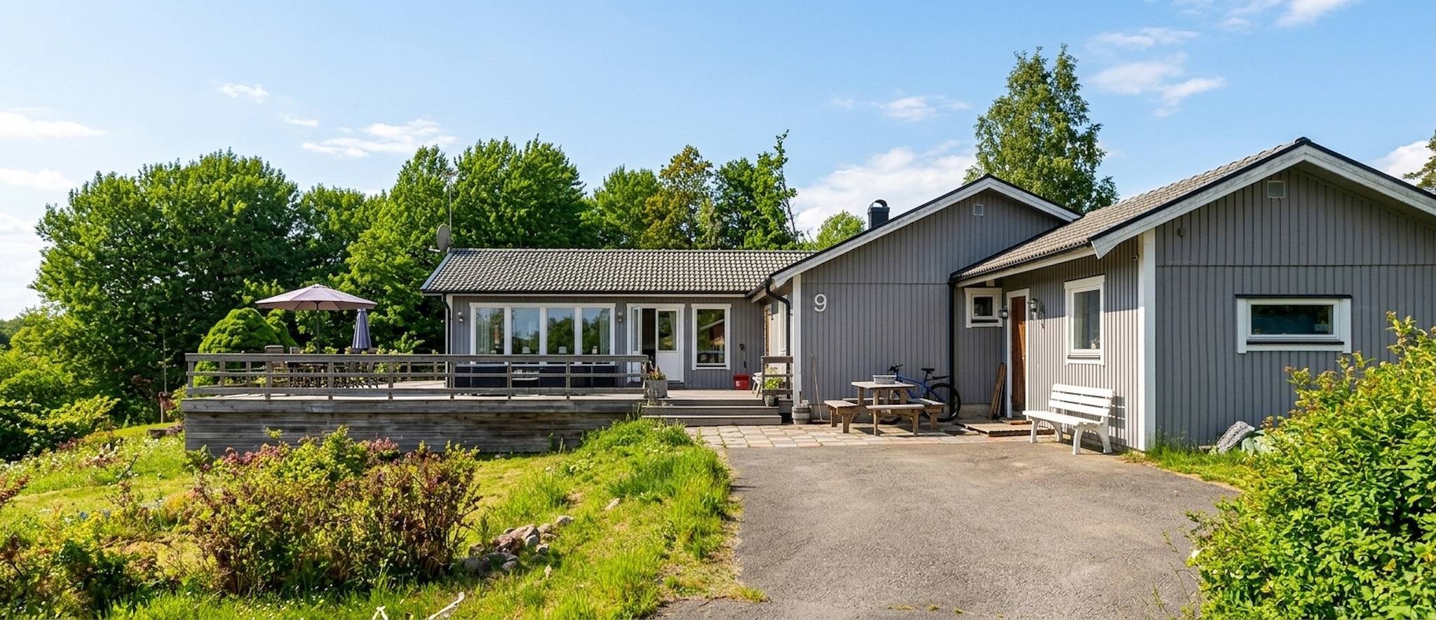 Hus för 9 Personer, med bubbelpool samt terass och trädgård