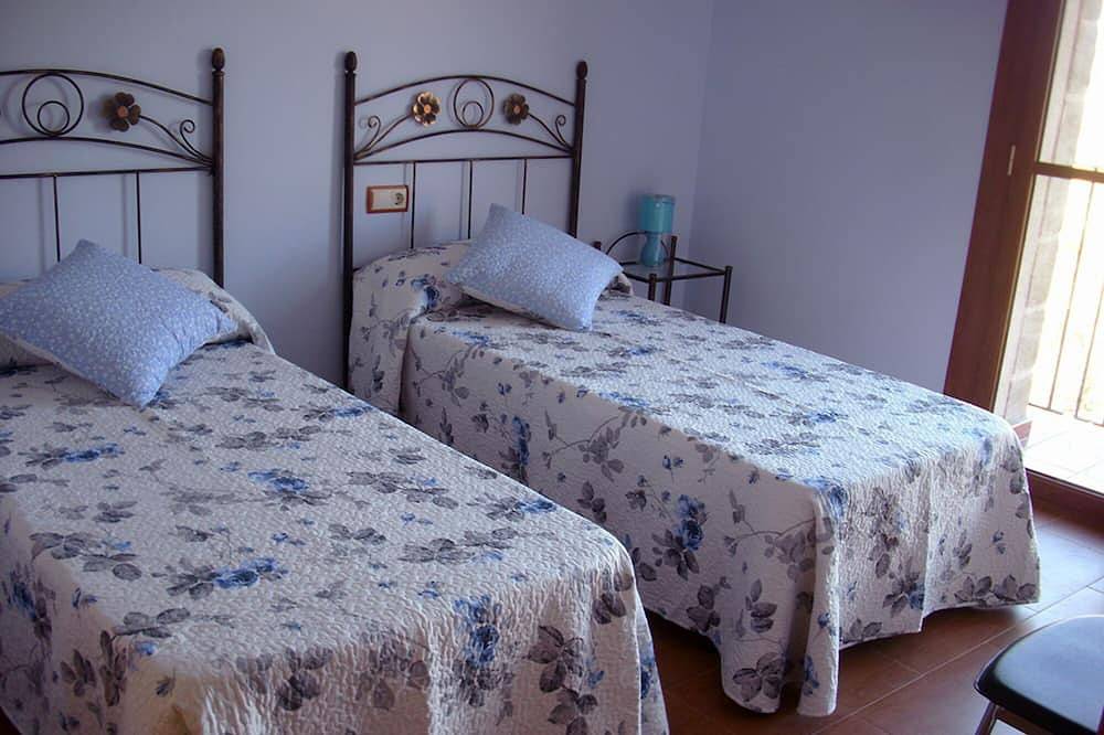 House Larriero Olsón, housing Rural Tourism in Aínsa, Spanish Pyrenees