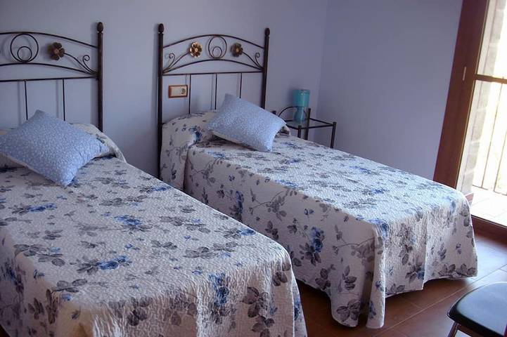 Gîte pour 4 personnes, avec balcon à Aínsa - 3