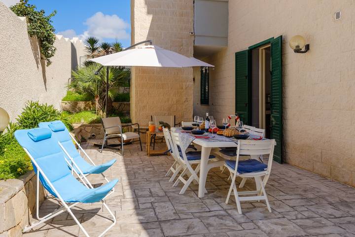 Casa Vacanze 'Via Club Azzurro 21' con Giardino Privato, Wi-Fi e Aria Condizionata in Scala di Furno, Porto Cesareo