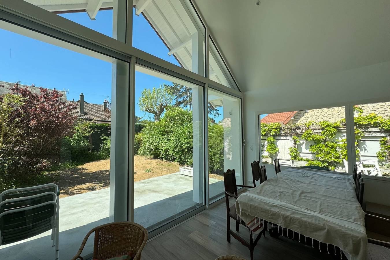 Ferienhaus für 8 Personen mit Terrasse in Ouistreham, Caen und Umgebung