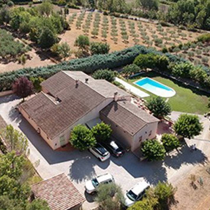 Chambre d’hôte pour 7 personnes, avec piscine et jardin en Provence - 2
