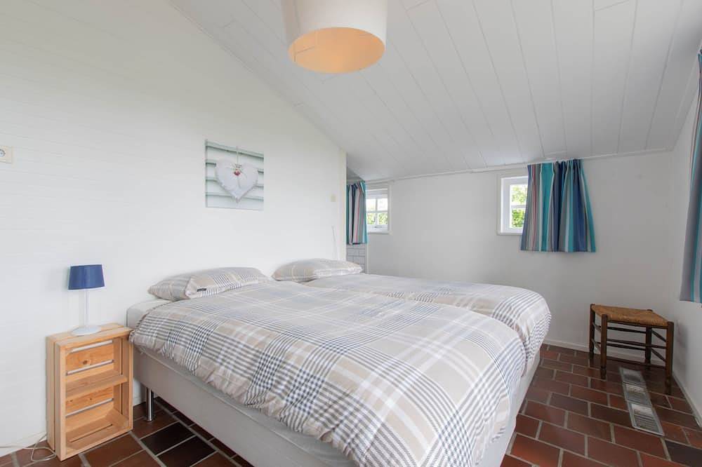‘Prachtig gelegen vrijstaand landhuis met grote zonnige tuin’ in Niederländische Nordsee