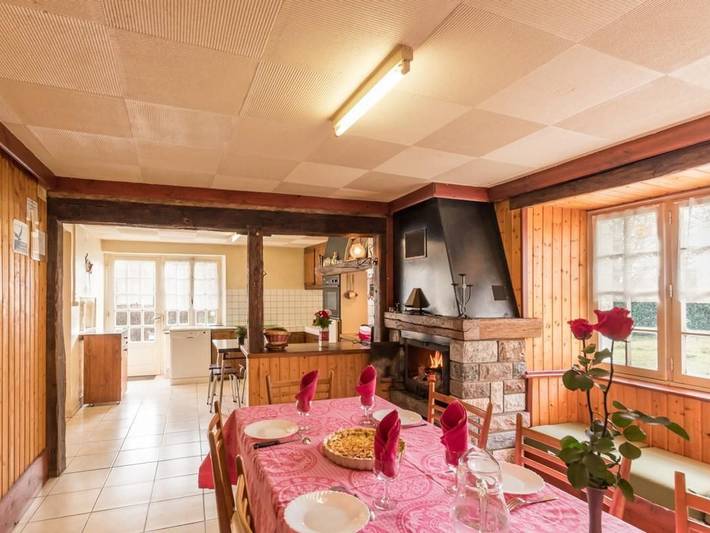 Gîte pour 5 personnes, avec jardin à Mélisey - 3