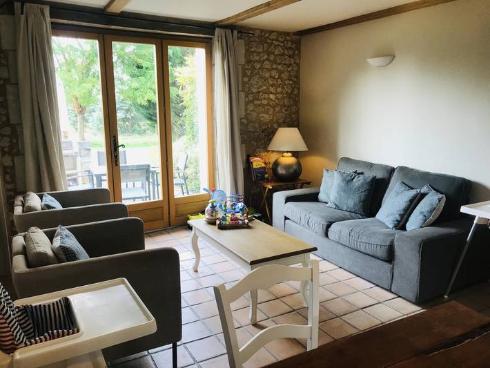 Gîte pour 4 personnes, avec piscine