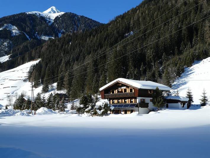 Ferienwohnung für 4 Personen, mit Garten und Ausblick sowie Balkon in Österreich