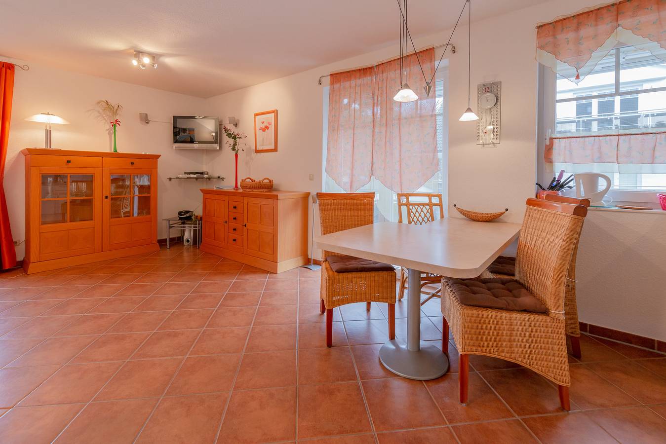 Ganze Ferienwohnung, Strandrose in Thiessow, Mönchgut