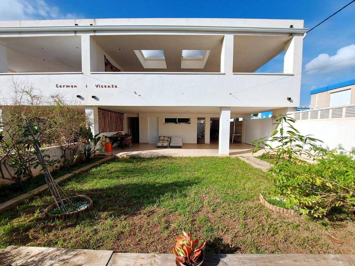 Apartamento entero, Three-Bedroom Apartment in Playa de Almenara, Almenara