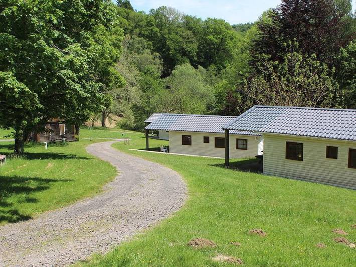 Camping Au Bois de Calais - Chalet 4 personen - Chalet Oiseau : 2 Schlafzimmer, 4 Pers. in Tulle und Umgebung