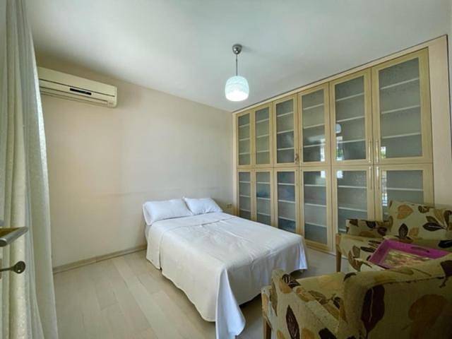 Villa pour 8 personnes, avec vue ainsi que piscine et jardin à Kusadasi - 4