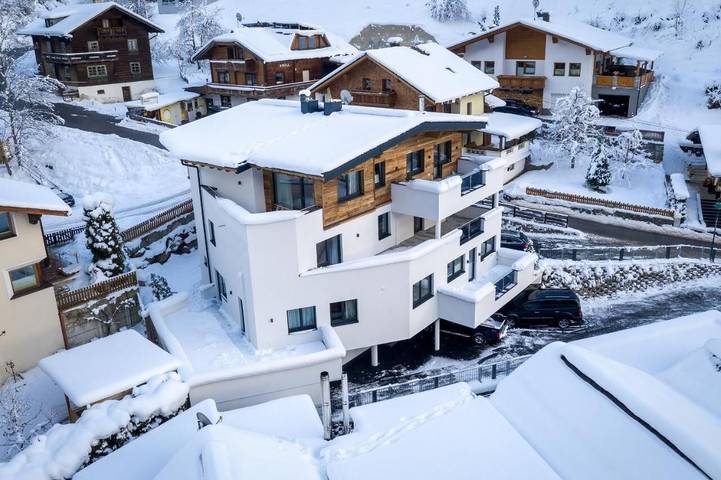 Ferienwohnung für 7 Personen, mit Balkon und Garten in See - 4