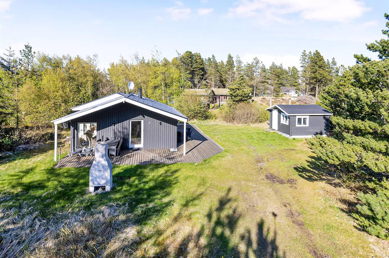 Pet friendly home in Jerup with Wifi in Napstjert, Jerup