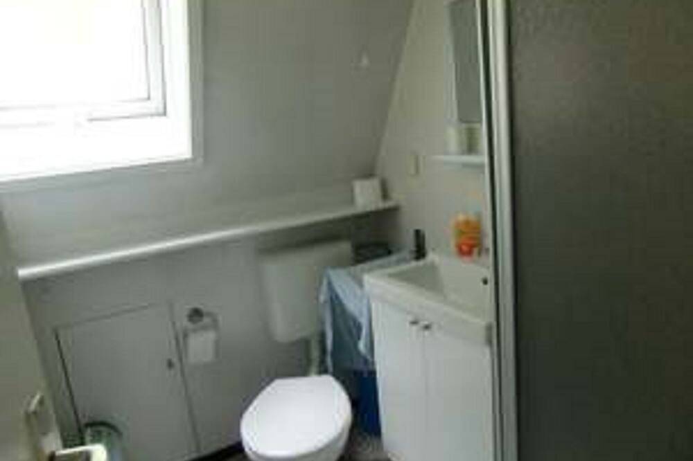 Ganze Wohnung, Großes Feriendomizil (70qm) mit eigenem 1000qm Grundstück in Sulzfeld, Rhön-Bayern