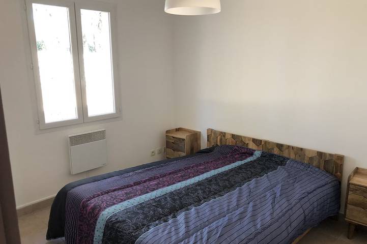 Location de vacances pour 8 personnes, avec terrasse et jardin, animaux acceptés à Orgnac-l'Aven - 3