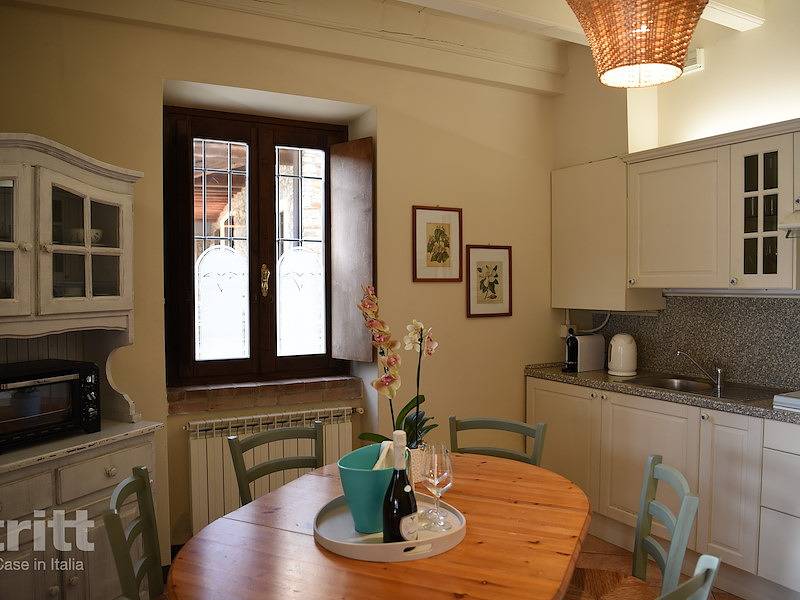 Tritt — In Monticelli Brusati liegt diese Ferienwohnung für 6 Personen in der Nähe des Iseosees in Monticelli Brusati, Gardasee-Berge