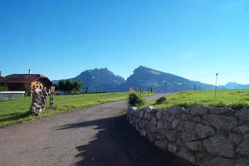 Ferienwohnung für 5 Personen, mit Garten und Whirlpool am Thunersee