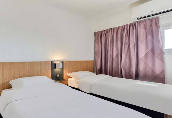 Hôtel pour 4 personnes à Villeneuve-lès-Béziers - 3