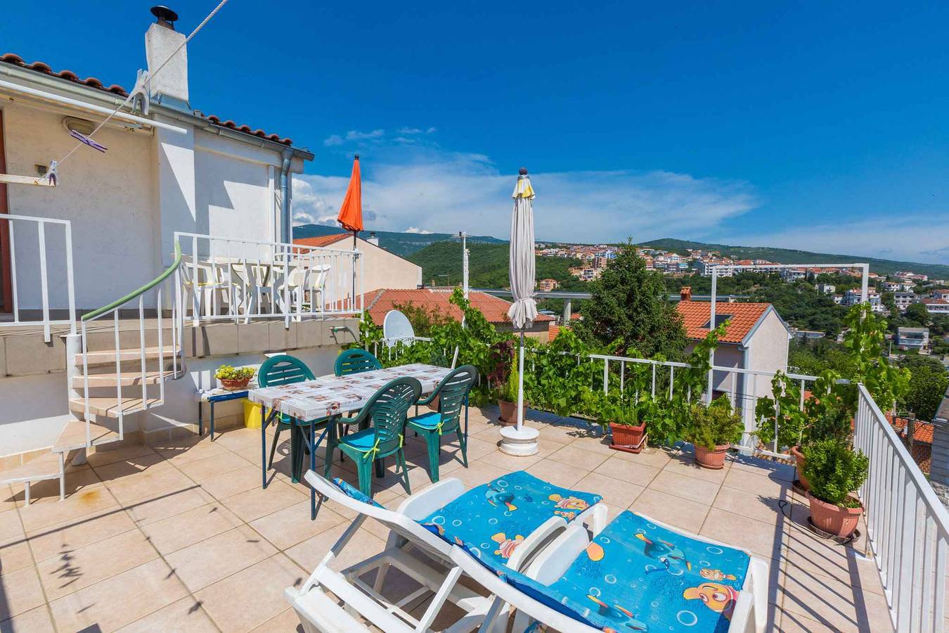 Ganze Ferienwohnung, Ferienwohnung mit Klimaanlage und Sonnenterrasse in Crikvenica, Primorje-Gorski Kotar