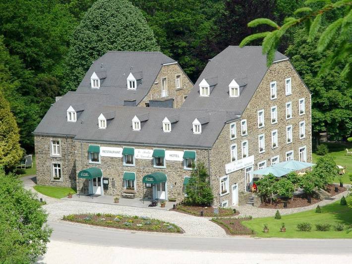 Hôtel pour 2 personnes, avec piscine et vue ainsi que jardin et sauna à Daverdisse - 3