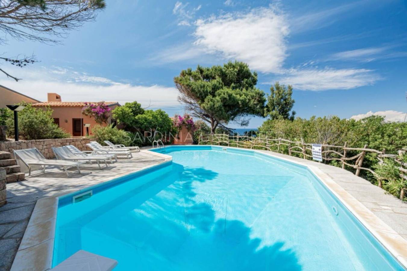 Villa Baia di Myrtama in Costa Paradiso, Trinità d'Agultu e Vignola