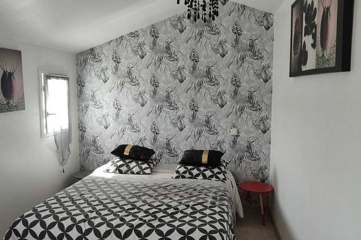 Location de vacances pour 4 personnes, avec terrasse à Étaules - 2