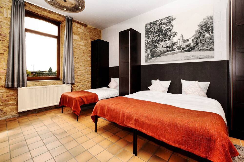 Groepsretraite met spa in Sainte-Cécile (Florenville), Florenville