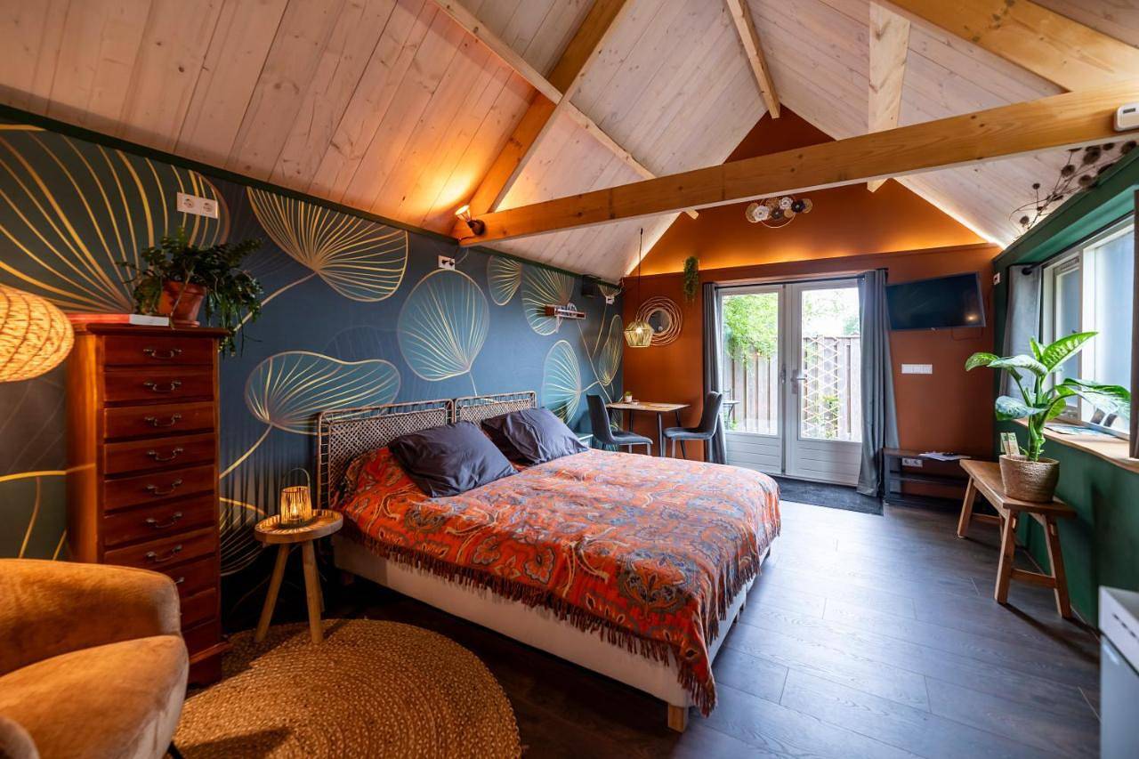Double or Twin Room in Noordgouwe, Zeeuwse Kust