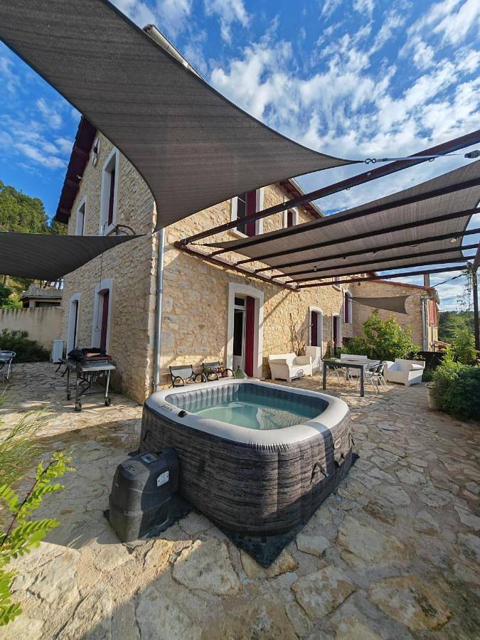 Maison d’hôte pour 2 personnes, avec terrasse ainsi que jacuzzi et jardin à Peyriac-de-Mer - 2