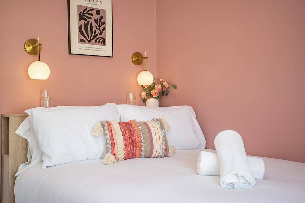 Balmoral Gardens | 2Br | Wi-Fi in Tynemouth, North Tyneside