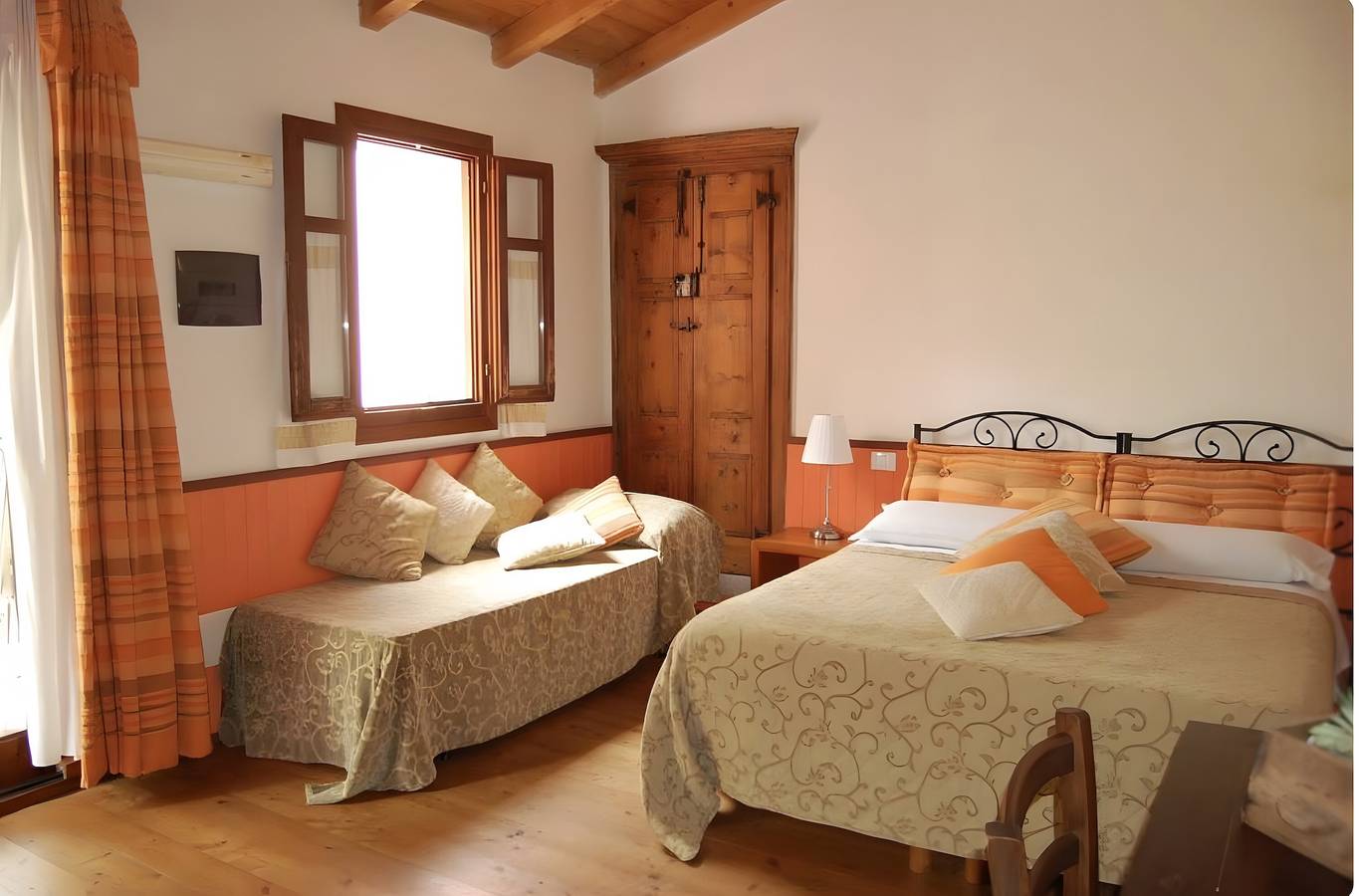Agriturismo per 3 Persone in Loiri Porto San Paolo, Barbagia