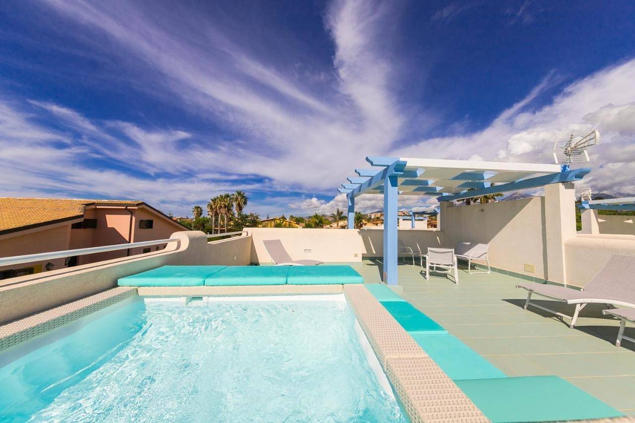 Two-Bedroom Villa in Spiaggia di Campofelice di Roccella (Campofelice di Roccella), Campofelice di Roccella