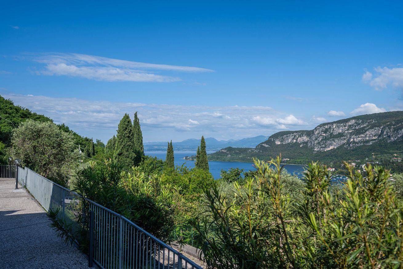 Hel lejlighed, Apartmentsgarda - Ca' Capre 2 in Garda, Garda-Fjellene